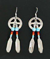 a1713 Silver/bead medicine wheel dangle earrings